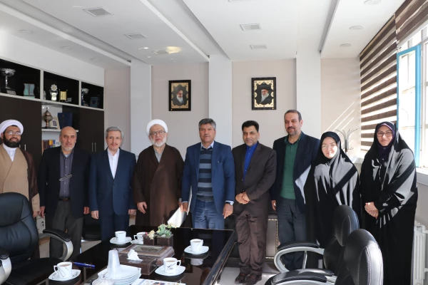 با حضور دکتر محمدی در دانشگاه فرهنگیان استان اصفهان انجام شد .

انعقاد تفاهم نامه ی همکاری بین دانشگاه فرهنگیان استان اصفهان و بنیاد مهدویت و آینده پژوهی