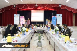 دکتر عروف زاد در نشست قطب 6 آموزش و پرورش استان اصفهان:

جلسات قطبی با مدیران آموزش و پرورش راهگشا خواهد بود