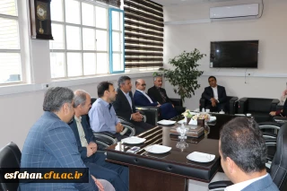 دکتر عروف زاد در دیدار کارکنان دانشگاه فرهنگیان استان :

دوراندیشی، همگرایی و ارائه پیشنهاد سازنده در جهت تعالی دانشگاه  ضرورت دارد