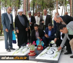 حضور مدیران دانشگاه فرهنگیان و آموزش و پرورش استان در جوار شهدای گمنام دانشگاه