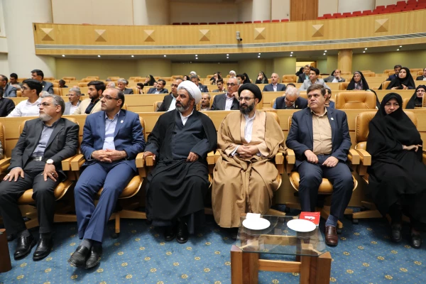 دکتر خنیفر در پاسداشت مقام معلم و اختتامیه نکوداشت یکصدمین سال تربیت معلم: