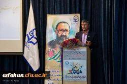 معلم اندیشه جاری جامعه می ‎باشد و زبان از بیان جایگاه رفیع معلم قاصر است