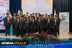 از ویژگی های  دوره تربیت معلم دانشگاهی؛ هویت حرفه ای است