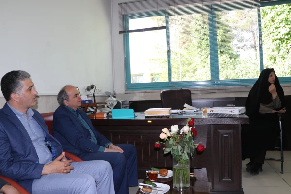 بازدید از مدارس مجری کارورزی و پردیس های دانشگاه فرهنگیان اصفهان