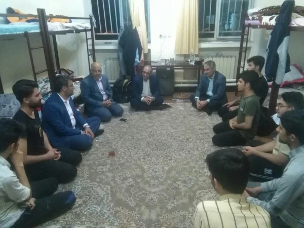 بازدی شورای صنفی پردیس شهید باهنر از مرکز شهید آیت نجف آباد