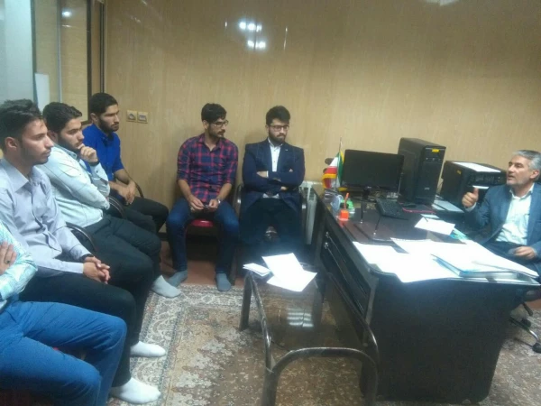 بازدی شورای صنفی پردیس شهید باهنر از مرکز شهید آیت نجف آباد