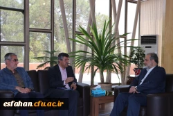 دانشجو معلمان می توانند دادرس،سفیر و یاور خوبی برای هلال احمر باشند