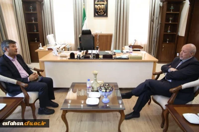 دکتر شهرام عروف زاد در دیدار با استاندار اصفهان مطرح کرد:
دانشگاه فرهنگیان هیئت اندیشه ورز و مکمل آموزش و پرورش است