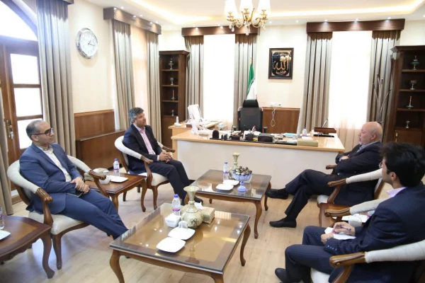 دانشگاه فرهنگیان هیئت اندیشه ورز و مکمل آموزش و پرورش است