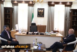 استقلال و رسالت دانشگاه باید حفظ شود