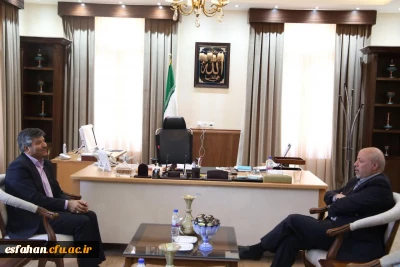 استاندار اصفهان در دیدار با سرپرست دانشگاه فرهنگیان استان اصفهان عنوان کرد:
استقلال و رسالت دانشگاه باید حفظ شود