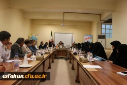 نشست معاون آموزشی و تحصیلات تکمیلی دانشگاه فرهنگیان با عوامل حوزه آموزش