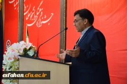 راهبرد دانشگاه فرهنگیان نگاه همه جانبه به تربیت است