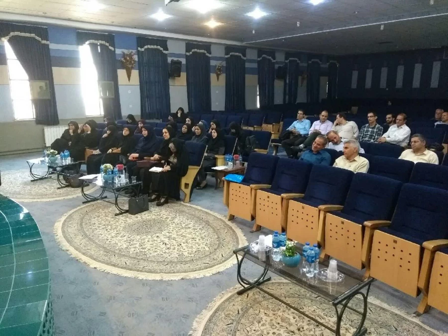 دوره ضیافت اندیشه  اساتید دانشگاه فرهنگیان اصفهان