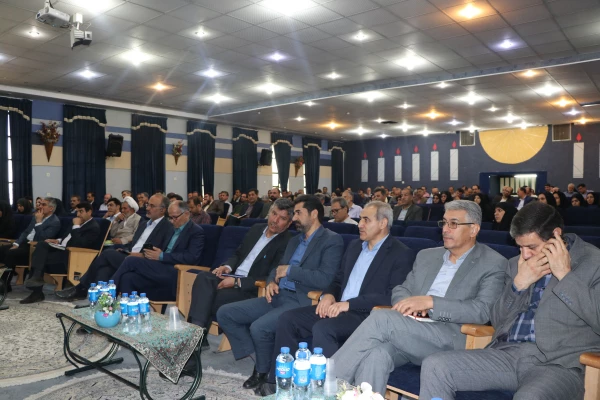 رسالت عظیمی بر دوش مصاحبه گران است