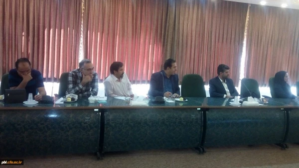 نشست مشترک مسئولین و مدیران گروه های آموزشی پردیس و مسئولین انجمن های علمی معلمان استان اصفهان