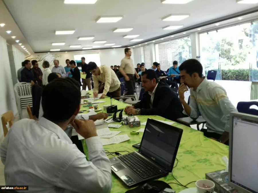 فرایند ثبت نام دانشجویان جدید الورود دانشگاه فرهنگیان استان اصفهان