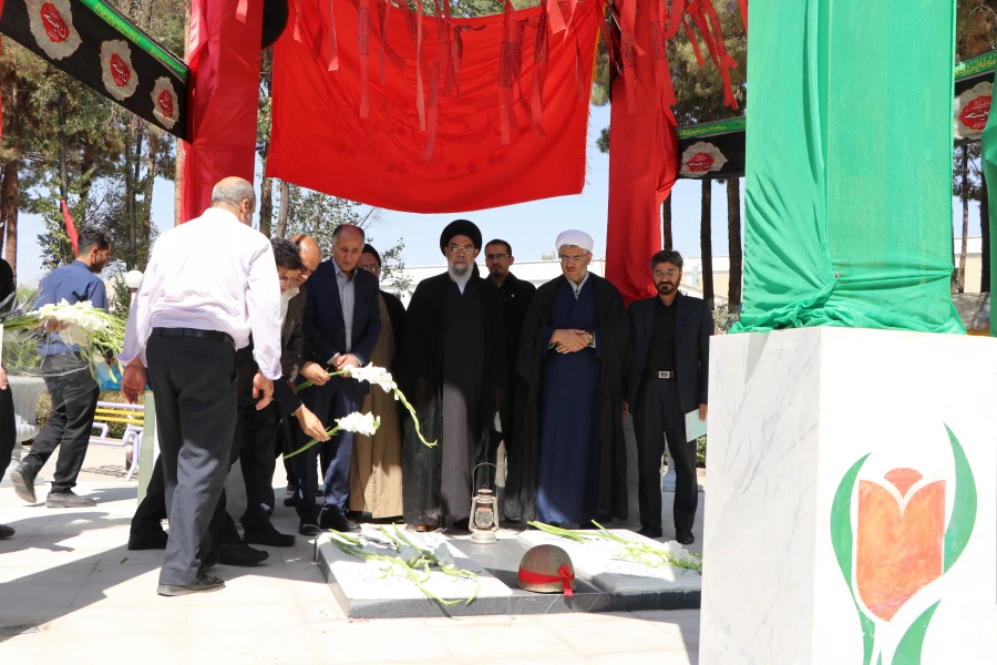 حضور و سخنرانی آیت الله طباطبایی نژاد نماینده ولی فقیه در استان و امام جمعه اصفهان