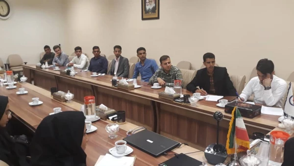 نشست نمایندگان شورای صنفی دانشجویان دانشگاه فرهنگیان استان اصفهان