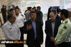 نمایشگاه پژوهشی و آموزشی نیروی انتظامی استان اصفهان