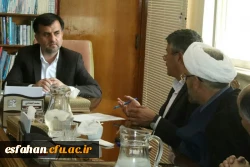 نشست مشترک مدیریت و مسئولین دانشگاه فرهنگیان استان اصفهان با مدیرکل و مسئولین آموزش و پرورش استان