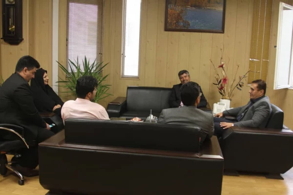 نشست مدیریت و مسئولین دانشگاه فرهنگیان استان اصفهان و مدیرکل ورزش و جوانان استان
