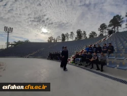 کارگاه آموزشی دانشجو معلمان تربیت بدنی پردیس شهید باهنر اصفهان در حاشیه زاینده رود