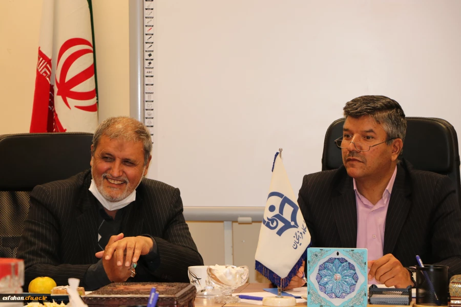 رهبر معظم انقلاب اسلامی در سال 64 فرمودند؛ تربیت معلم سوزن بان انقلاب است