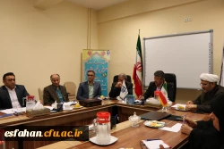 رهبر معظم انقلاب اسلامی در سال 64 فرمودند؛ تربیت معلم سوزن بان انقلاب است