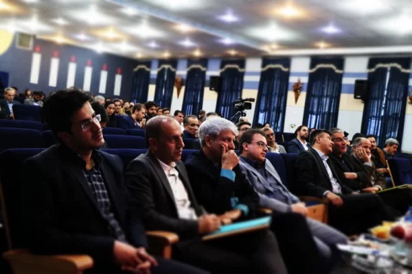 روابط عمومی ها موجب اعتبار سازمان ها می شود