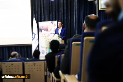 مدیر کل فرهنگی و روابط عمومی مجلس شورای اسلامی در دانشگاه فرهنگیان اصفهان عنوان کرد:

دولت باید الزامات حقوقی روابط عمومی را تبیین کند