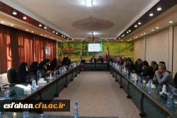 نشست تعاملی معاون نظارت، ارزیابی و تضمین کیفیت دانشگاه با کارکنان هیئت علمی و غیر هیئت علمی دانشگاه فرهنگیان استان اصفهان