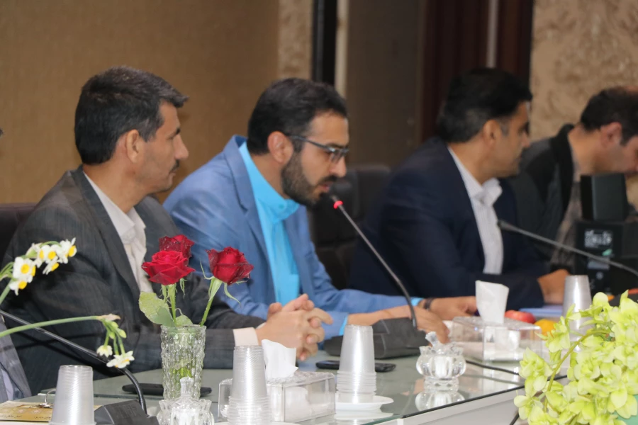 نشست تعاملی معاون نظارت، ارزیابی و تضمین کیفیت دانشگاه با کارکنان هیئت علمی و غیر هیئت علمی دانشگاه فرهنگیان استان اصفهان