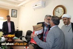 تقدیر از ایثارگران و خانواده معظم شهدای دانشگاه فرهنگیان استان اصفهان