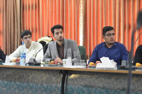 نشست ریاست دانشگاه با اعضای شورای صنفی دانشجویان و مدیرمسئولان نشریات دانشجویی