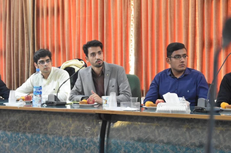 نشست ریاست دانشگاه با اعضای شورای صنفی دانشجویان و مدیرمسئولان نشریات دانشجویی