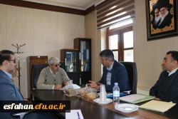 نشست رئیس و مسئولین دانشگاه فرهنگیان استان اصفهان با مشاور و دستیار ویژه استاندار 