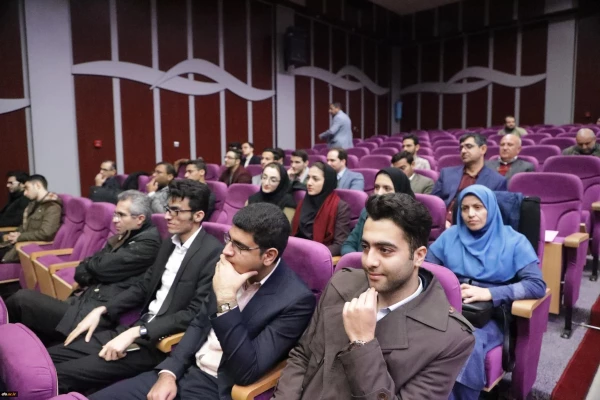 تجلیل از عضو هیئت علمی دانشگاه فرهنگیان استان اصفهان به عنوان پژوهشگر برتر کشور 