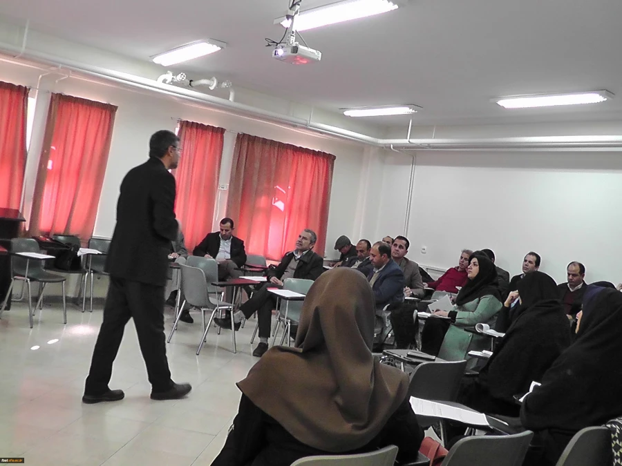 دوره آموزشی بازآموزی مدرسان کارورزی دانشگاه فرهنگیان استان اصفهان