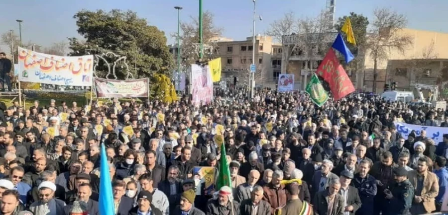 حضور مسئولین و دانشجویان دانشگاه فرهنگیان استان اصفهان درمراسم گرامیداشت یوم الله 9 دی