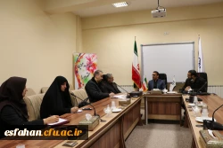 نشست معاونان و کارشناسان دانشگاه فرهنگیان استان اصفهان و جمعیت هلال احمر استان
