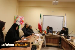 نشست معاونان و کارشناسان دانشگاه فرهنگیان استان اصفهان و جمعیت هلال احمر استان