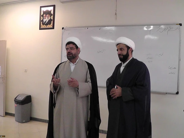 دوره ضمن خدمت مفاهیم نماز تحت عنوان طرح معراج