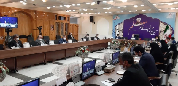 حضور رئیس دانشگاه فرهنگیان استان اصفهان در جلسه ویدئو کنفرانس رییس جمهور با استاندار و مدیر کل