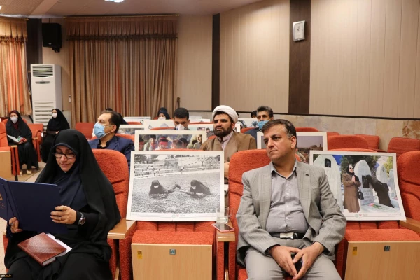 مکتب و اندیشه سیاسی حضرت امام خمینی (ره) سرمایه ای ارزشمند برای جامعه بشری است 4