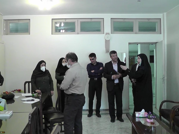 بازدید مدیریت استانی و مسئول نهاد نمایندگی مقام معظم رهبری از پردیس حضرت فاطمه زهرا(س)  اصفهان 5