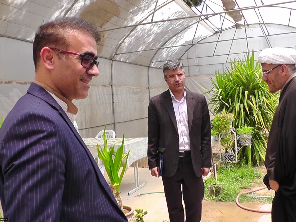 بازدید مدیریت استانی و مسئول نهاد نمایندگی مقام معظم رهبری از پردیس حضرت فاطمه زهرا(س)  اصفهان 6