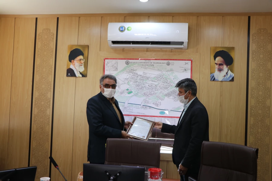 نشست مسئولین دانشگاه فرهنگیان استان اصفهان با ریاست دانشگاه صنعتی اصفهان 5