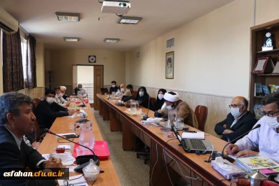 نشست رئیس و مسئولین دانشگاه فرهنگیان استان اصفهان با مدیر عامل و هیئت امناء بنیاد خیریه فرهنگی المهدی(ع) اصفهان