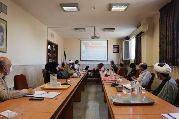 نشست رئیس و مسئولین دانشگاه فرهنگیان استان اصفهان با مدیر عامل و هیئت امناء بنیاد خیریه فرهنگی المهدی(ع) اصفهان 3
